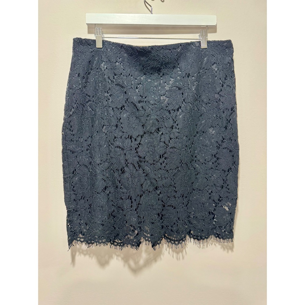 Banana Republic Black Floral Lace Pencil Skirt Eyelash Hem Size 14